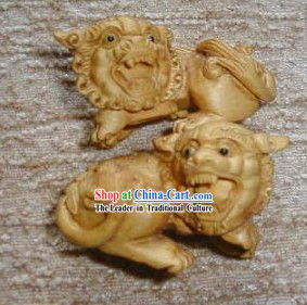 Chinese Vivid Handmade Wood Sculpture-Lion Pair