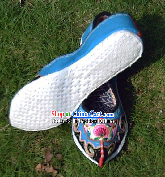 Chinese Stunning Miao Minority Handmade Made to Order Embroidery Shoes