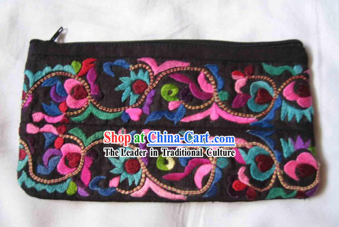 Chinese Large Miao Minority Silk Thread Hand Embroidery Purse