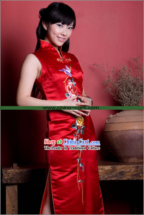 Stunning Mandarin Lucky Red Hand Embroidered Long Cheong-sam _Qipao_