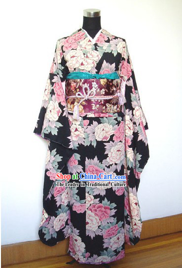 Traditional Japanese Peony Kimono Handbag and Geta Full Set