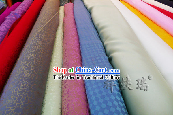 Traditional Chinese Beijing Rui Fu Xiang Silk Fabric