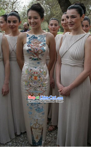 Chinese Embroidered Dragon Qipao