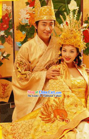 Chinese Golden Wedding Dress and Crowns 2 Sets for Brides and Bridegrooms