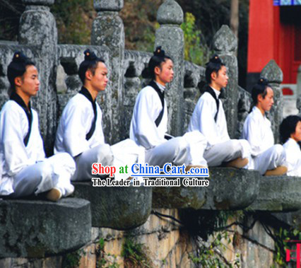 Daoist Priest Students Clothing and Headpiece