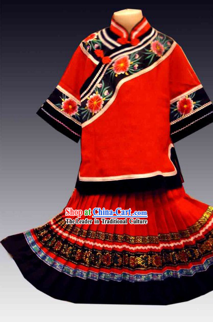 Traditional Chinese Ethnic Clothing for Children