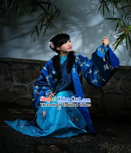 Ancient Chinese Ming Dynasty Embroidered Flower Coat and Dress Complete Set for Women