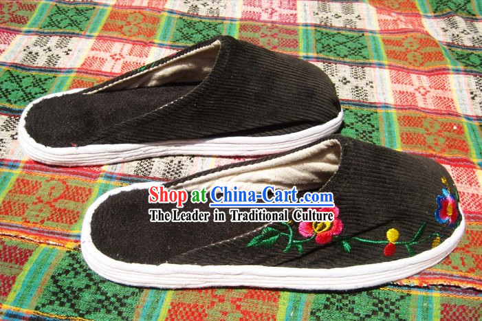Traditional Chinese Handmade Black Embroidered Cotton Slippers with Thick Cotton Sole