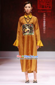 Golden Chinese Official Costume Style Dress