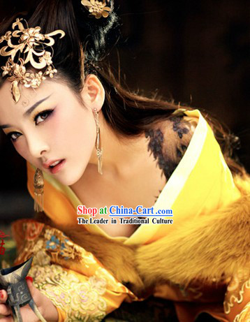 Ancient Chinese Royal Palace Empress Costumes and Hair Accessories