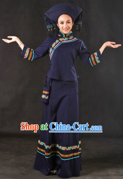 Traditional Chinese Zhuang Dance Costumes Outfit
