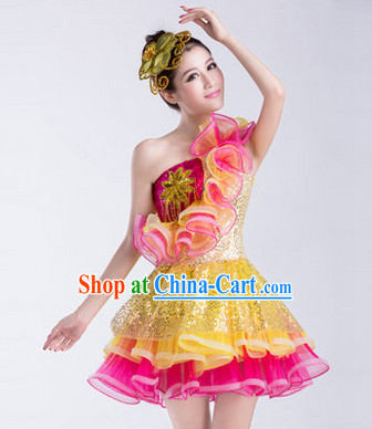 Enchanting Effect Folk Dance Costumes and Headwear Complete Set for Women 3