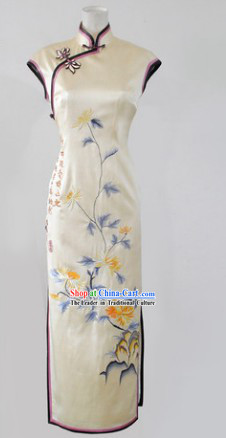 Traditional Chinese Minguo Time Silk Embroidered Long Cheongsam