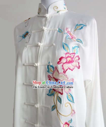 Professional Asian Tai Chi Competition and Practice Suit