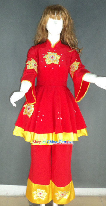 Traditional Chinese Red Spring Festival Dance Costumes for Female Dancers