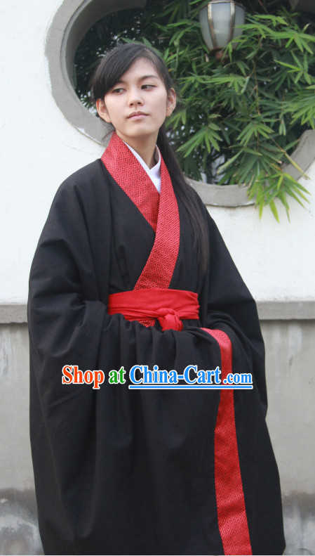 Ancient Chinese Black and Red Zhiju Everyday Wear Clothes