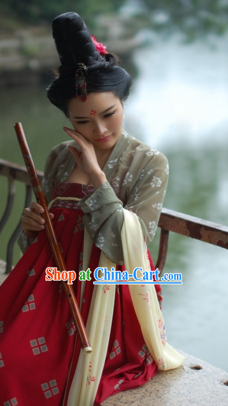 The Chinese Tang Dynasty Clothing  and Hat Complete Set for Women
