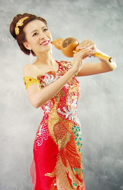 Formal Thai National Costumes for Women