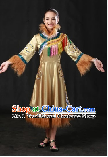 Traditional Chinese Olunchun Clothes Complete Set for Women