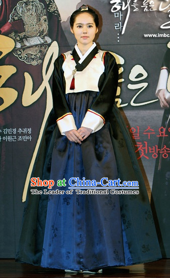 Ancient Korean Mysterious Lady Hanbok Costumes