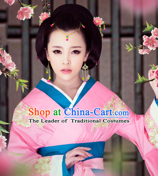 Romantic Pink Hanfu Outfits and Hair Accessories for Women