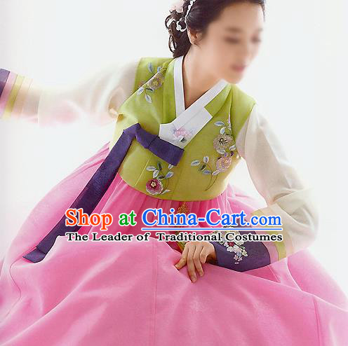 Traditional Korean Costumes Imperial Consort Wedding Green Blouse and Pink Dress, Asian Korea Hanbok Court Bride Embroidered Clothing for Women