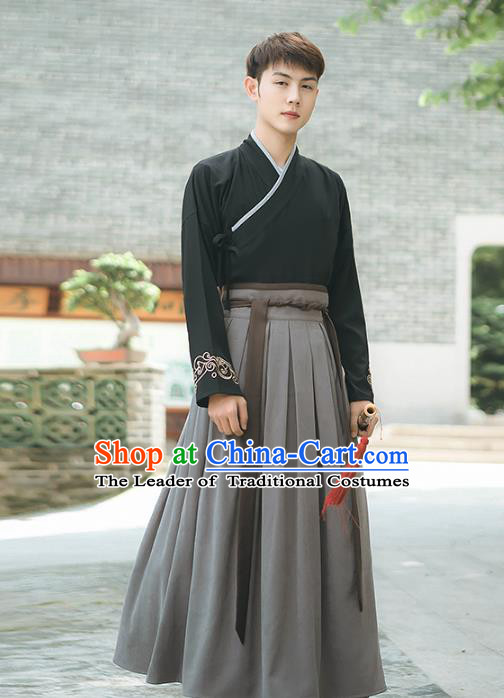 Asian China Han Dynasty Swordsman Embroidered Costume, Traditional Ancient Chinese Elegant Hanfu Black Clothing for Men