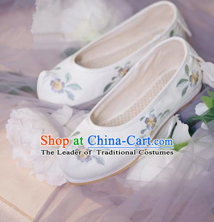 Traditional Ancient Chinese Palace Lady Hanfu Embroidered White Shoes Bow Shoes, Asian China Princess Blood Stained Shoes for Women