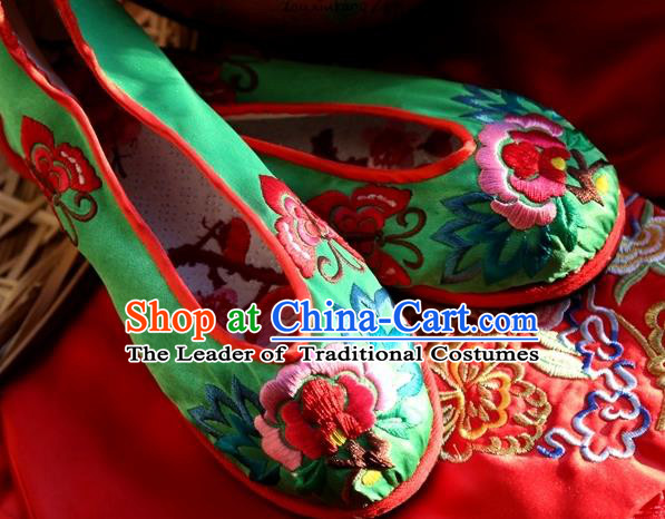 Asian Chinese Traditional Shoes Bride Green Embroidered Shoes, China Peking Opera Handmade Embroidery Peony Shoe Hanfu Princess Shoes for Women