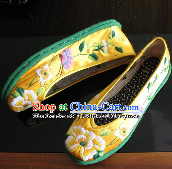 Asian Chinese Traditional Shoes Yellow Embroidered Shoes, China Peking Opera Handmade Strong Cloth Soles Embroidery Shoe Hanfu Princess Shoes for Women