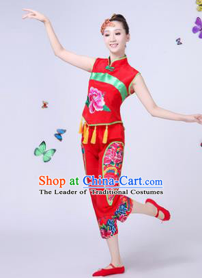 Traditional Chinese Classical Umbrella Dance Costume, China Yangko Folk Dance Yangge Peony Red Clothing for Women