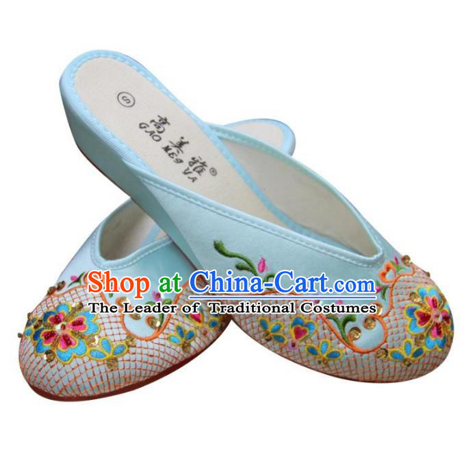 Traditional Chinese National Bride Light Blue Paillette Embroidered Slippers, China Handmade Embroidery Flowers Hanfu Shoes for Women