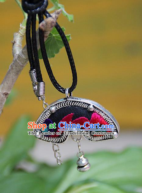 Traditional Chinese Miao Nationality Crafts, Hmong Handmade Miao Silver Embroidery Pendant, Miao Ethnic Minority Necklace Accessories Bell Pendant for Women