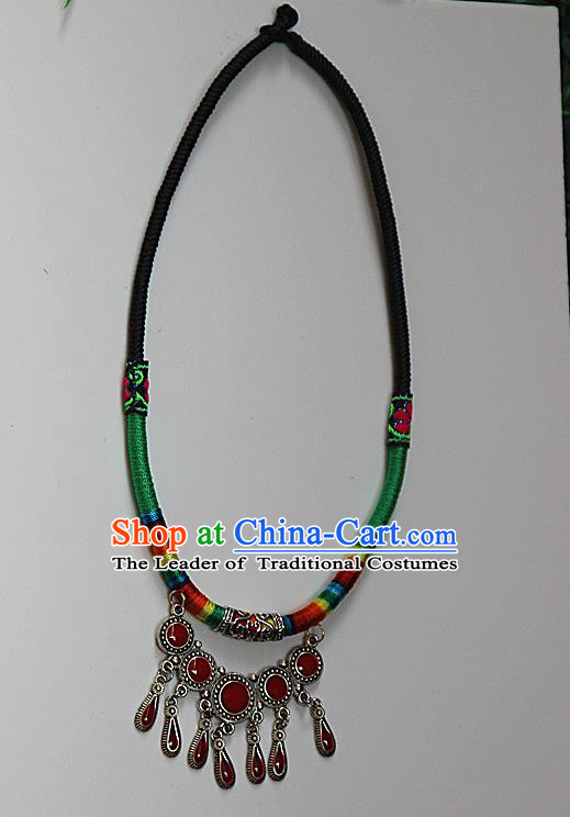 Traditional Chinese Miao Ethnic Minority Necklace, Hmong Handmade Longevity Lock, Miao Ethnic Jewelry Accessories Collarbone Chain Necklace for Women