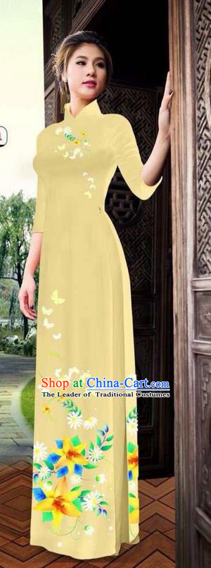 Top Grade Asian Vietnamese Clothing Classical Jing Nationality Long Cheongsam, Vietnam National Bride Traditional Printing Flowers Light Yellow Ao Dai Dress for Women