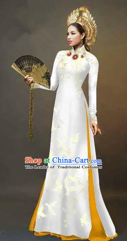 Traditional Top Grade Asian Vietnamese Ha Festival Printing Cranes Ao Dai Dress, Vietnam Women National Jing Nationality Queen White Cheongsam Bride Costumes