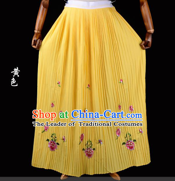 Traditional China Beijing Opera Young Lady Hua Tan Costume Female Embroidered Yellow Pleated Skirt, Ancient Chinese Peking Opera Diva Embroidery Peony Dress Bust Skirt