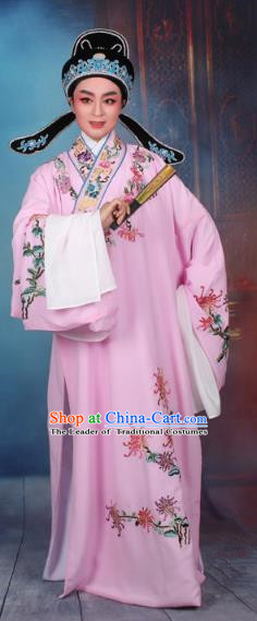 Top Grade Professional Beijing Opera Niche Costume Gifted Scholar Pink Embroidered Robe, Traditional Ancient Chinese Peking Opera Young Men Embroidery Chrysanthemum Clothing