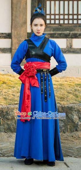 Traditional Chinese Ming Dynasty Female Imperial Bodyguard Costume and Headpiece Complete Set, China Ancient Swordswoman Clothing for Women