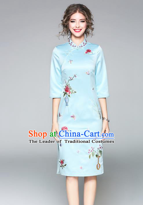 Asian Chinese Oriental Costumes Blue Plated Buttons Cheongsam, Traditional China National Embroidery Chirpaur Dress for Women