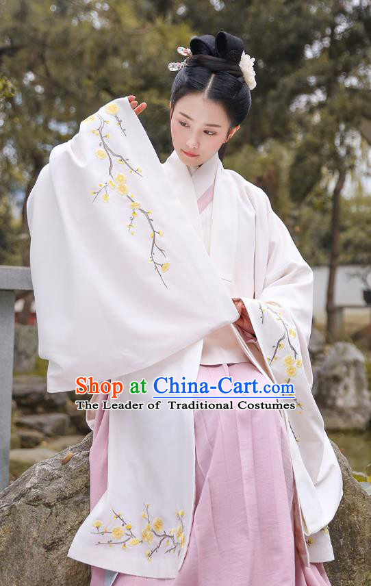 Traditional Chinese Ancient Hanfu Imperial Princess Costume, Asian China Ming Dynasty Palace Lady Embroidery Plum Blossom White Cloak for Women