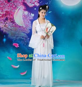 Traditional Chinese Tang Dynasty Young Lady Costume, China Ancient Princess Embroidered Fairy White Dress Clothing for Women