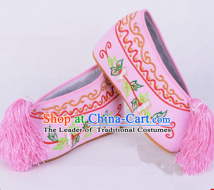 Traditional Beijing Opera Diva Pink Satin Embroidered Shoes Cloth Shoes, Ancient Chinese Peking Opera Hua Tan Princess Blood Stained Shoes