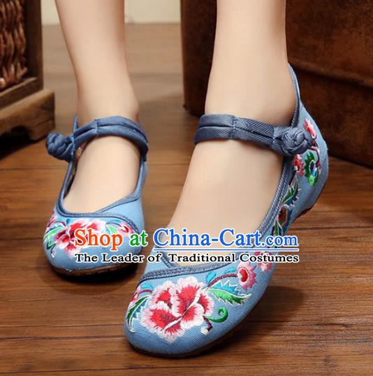 Traditional Chinese National Blue Canvas Shoes Embroidered Peony Shoes, China Princess Embroidery Shoes for Women