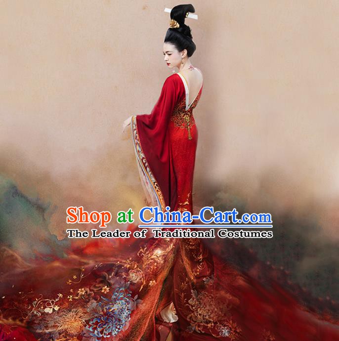 Traditional Chinese Ancient Tang Dynasty Imperial Empress Embroidered Trailing Costume and Headpiece Complete Set