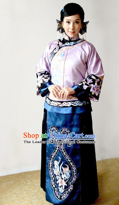 Traditional Chinese Ancient Qing Dynasty Xiuhe Suit Young Mistress Embroidered Costume