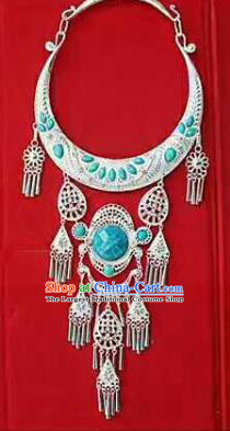 Chinese Traditional Dong Nationality Sliver Blue Necklace Ethnic Wedding Jewelry Accessories for Women