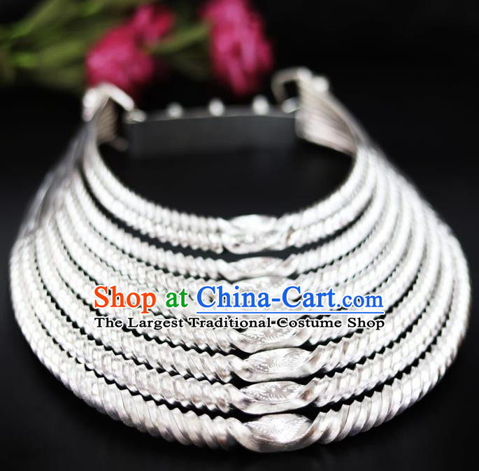 Chinese Traditional Miao Nationality Wedding Jewelry Accessories Hmong Sliver Necklace for Women