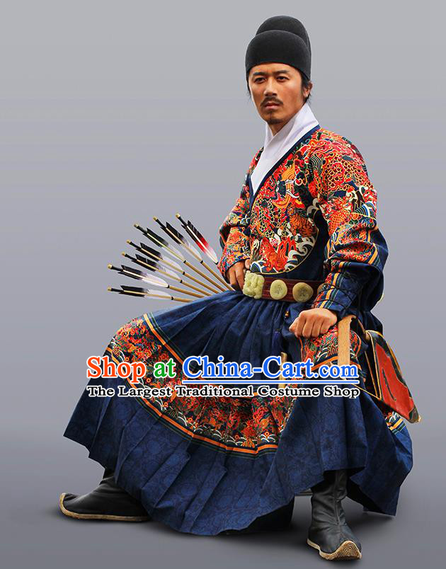 Chinese Traditional Ming Dynasty Swordsman Clothing Ancient Blades Embroidered Navy Costumes for Men