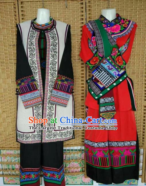 Chinese Traditional National Ethnic Wedding Costumes Yi Nationality Bride and Bridegroom Embroidered Clothing